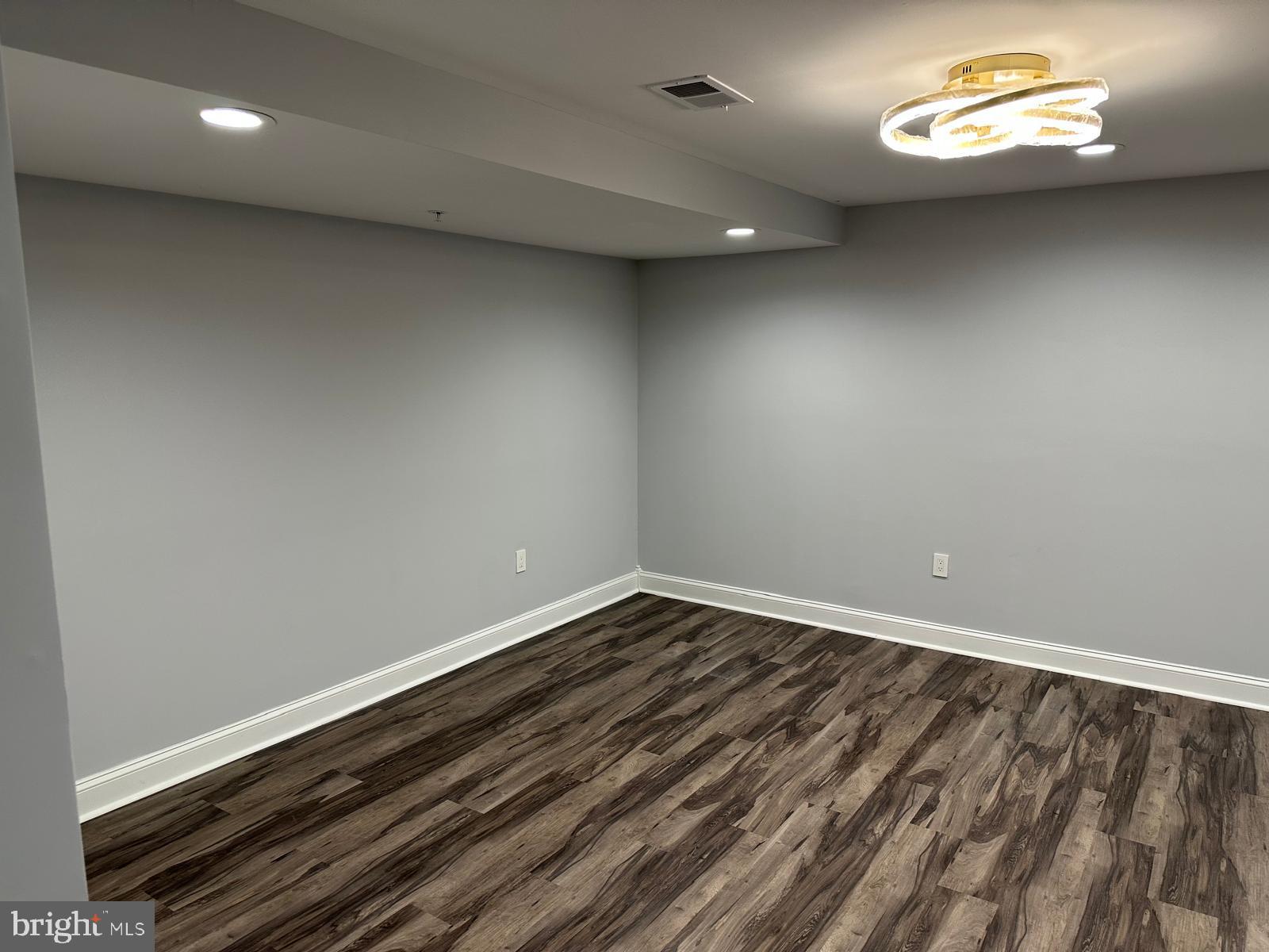 UPPER MARLBORO - Residential