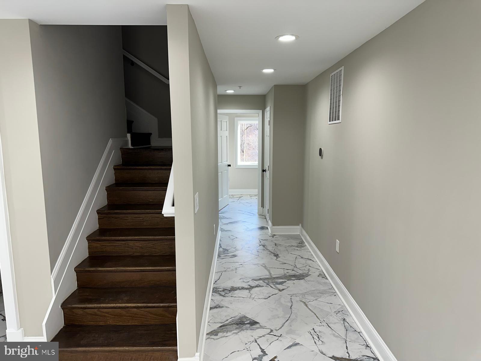 UPPER MARLBORO - Residential