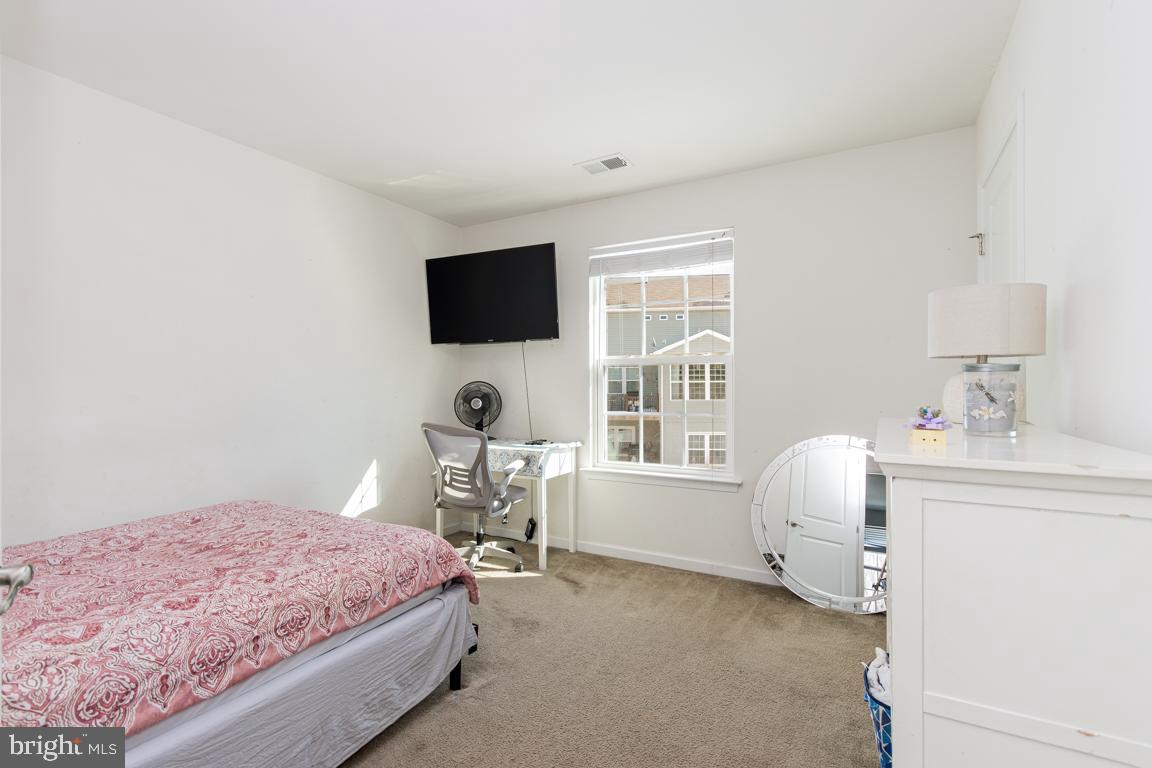 MOUNTAIN BROOK ESTATES - Residential