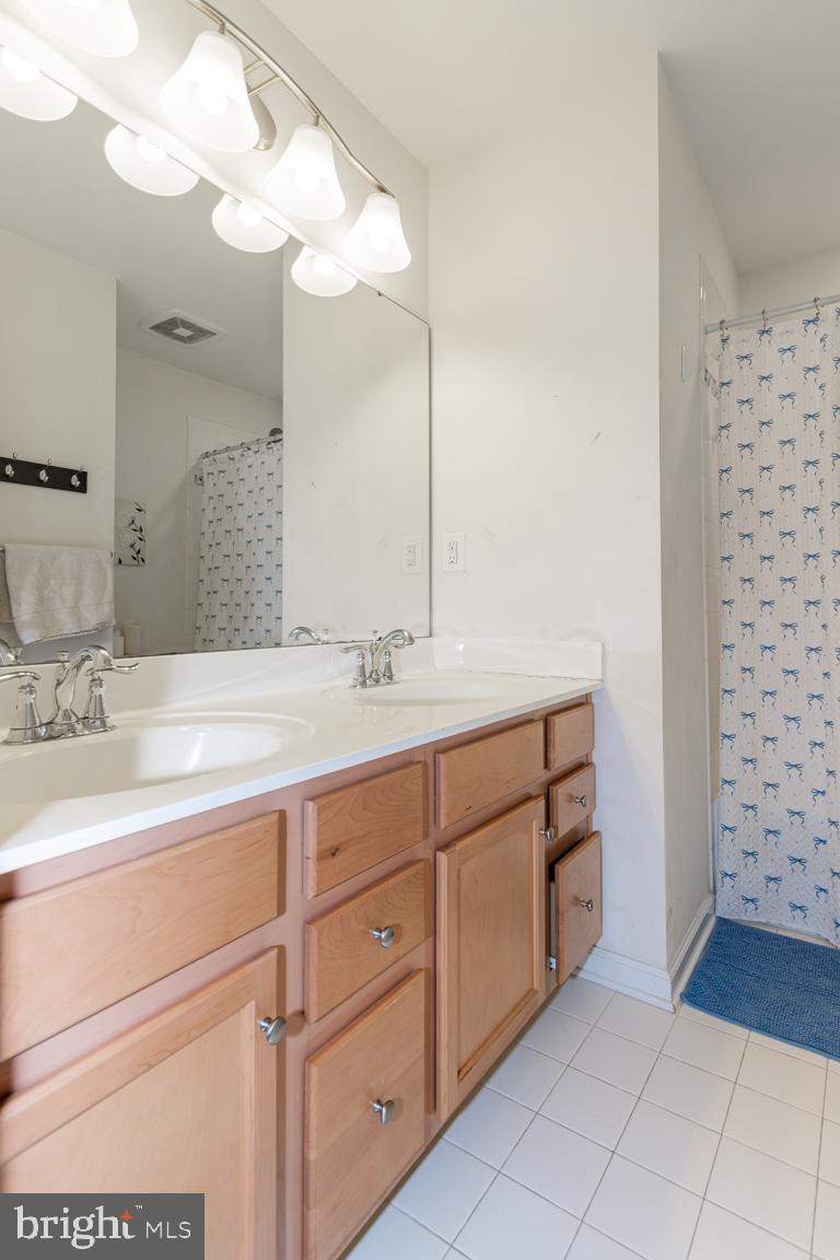 MOUNTAIN BROOK ESTATES - Residential