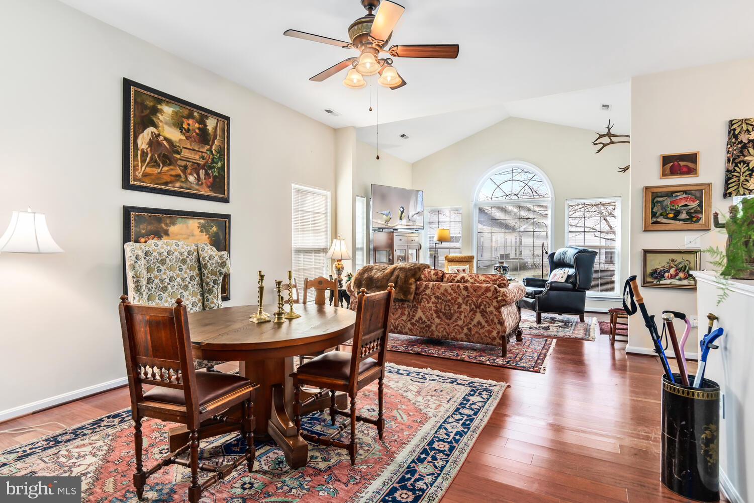 SYMPHONY VILLAGE AT CENTREVILLE - Residential