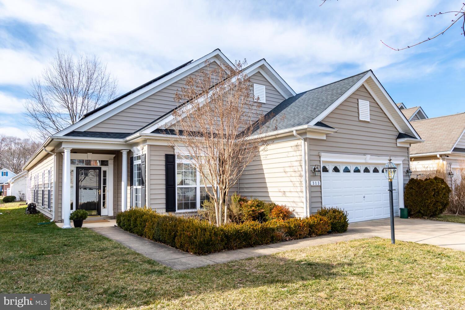 SYMPHONY VILLAGE AT CENTREVILLE - Residential