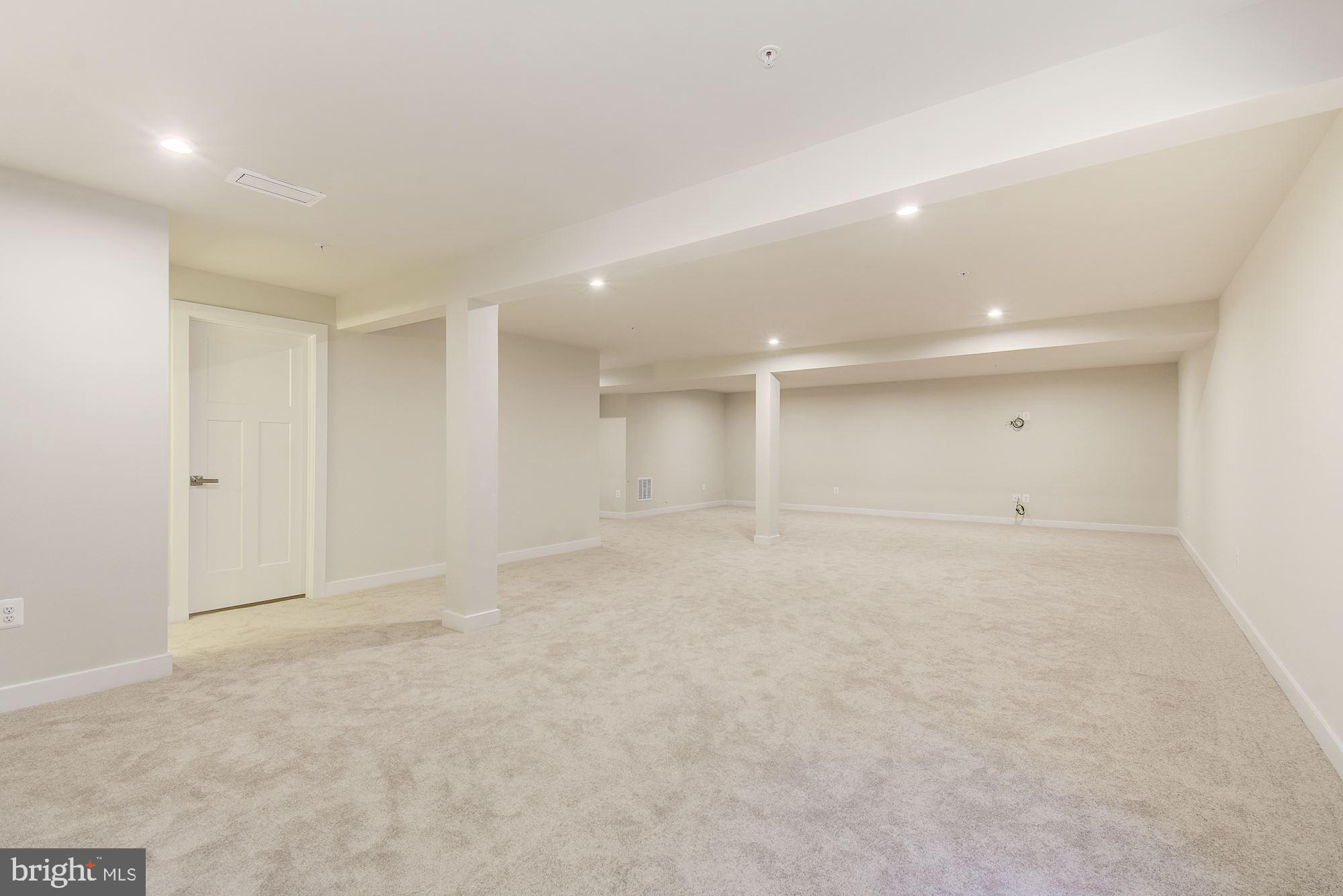 BRENTWOOD - Residential