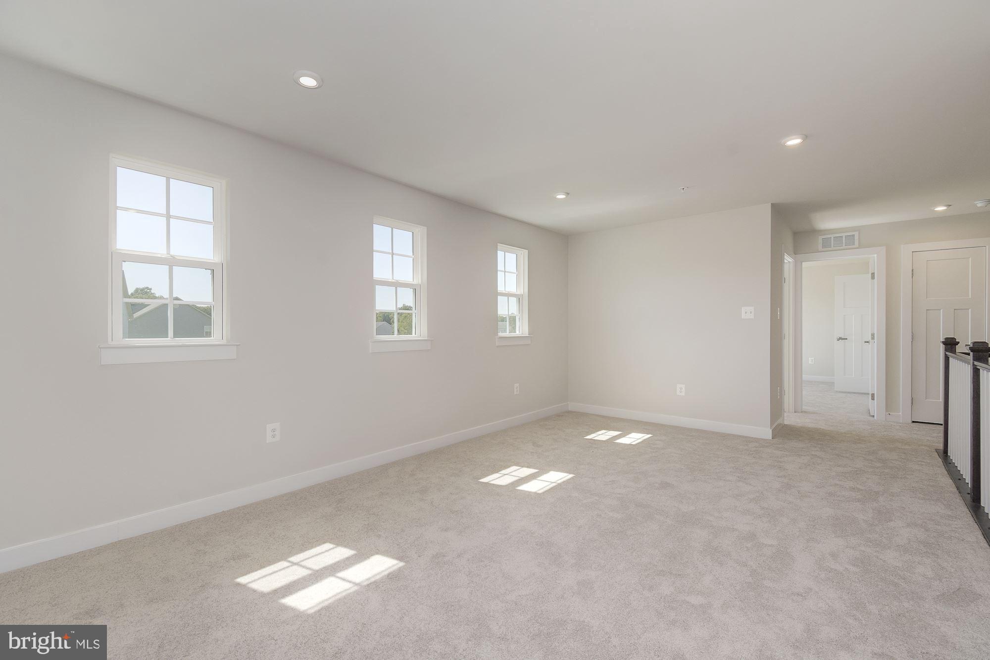 BRENTWOOD - Residential