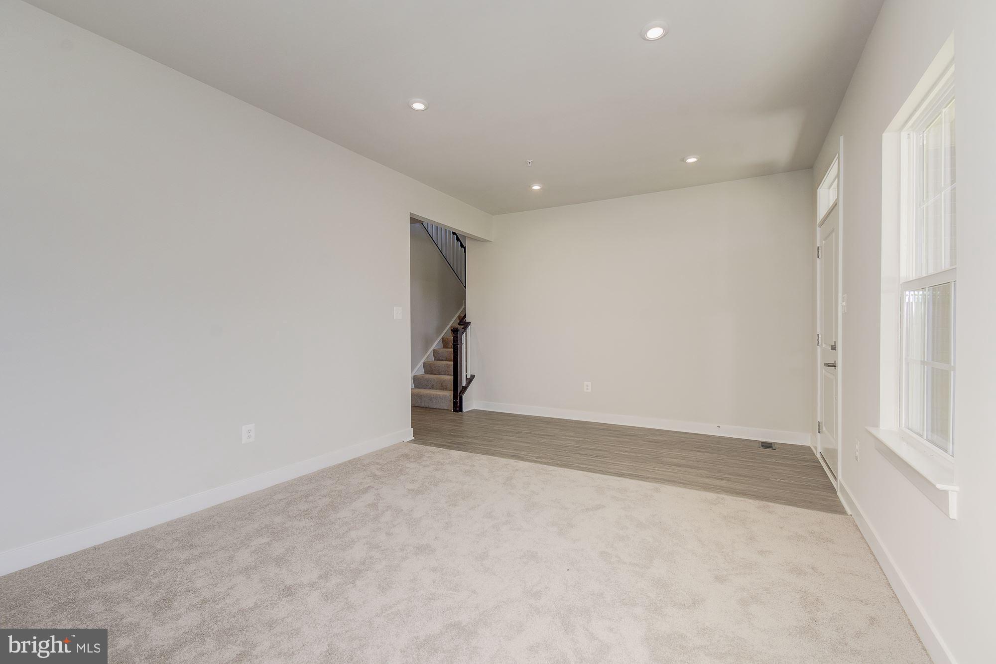 BRENTWOOD - Residential