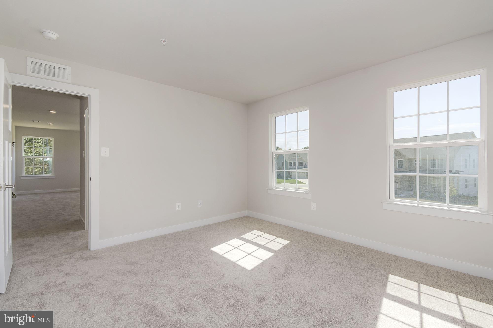 BRENTWOOD - Residential