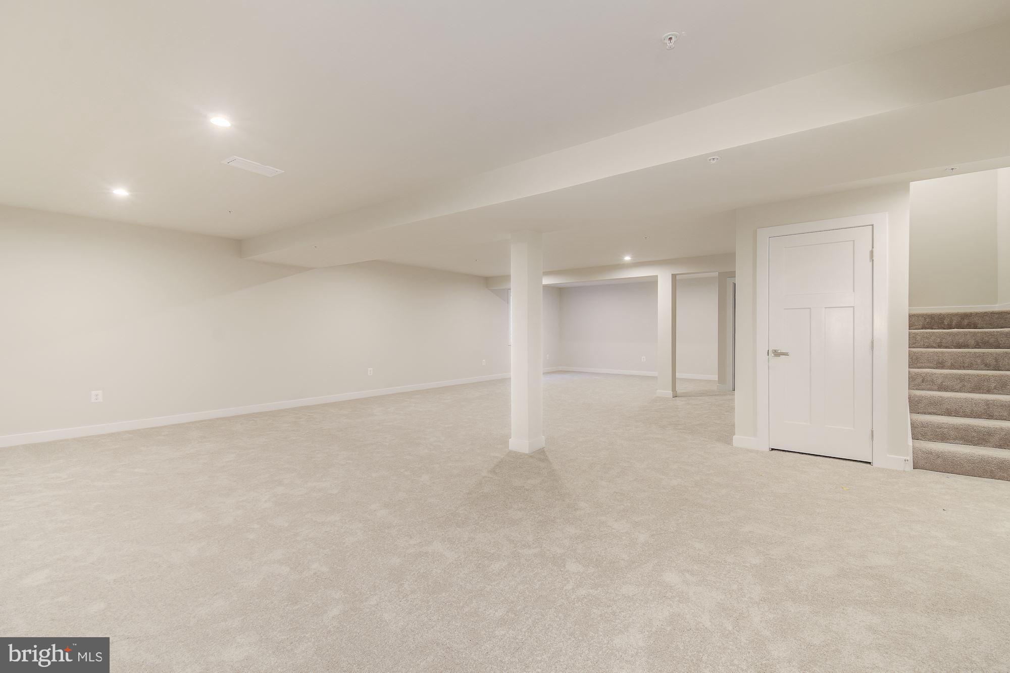 BRENTWOOD - Residential