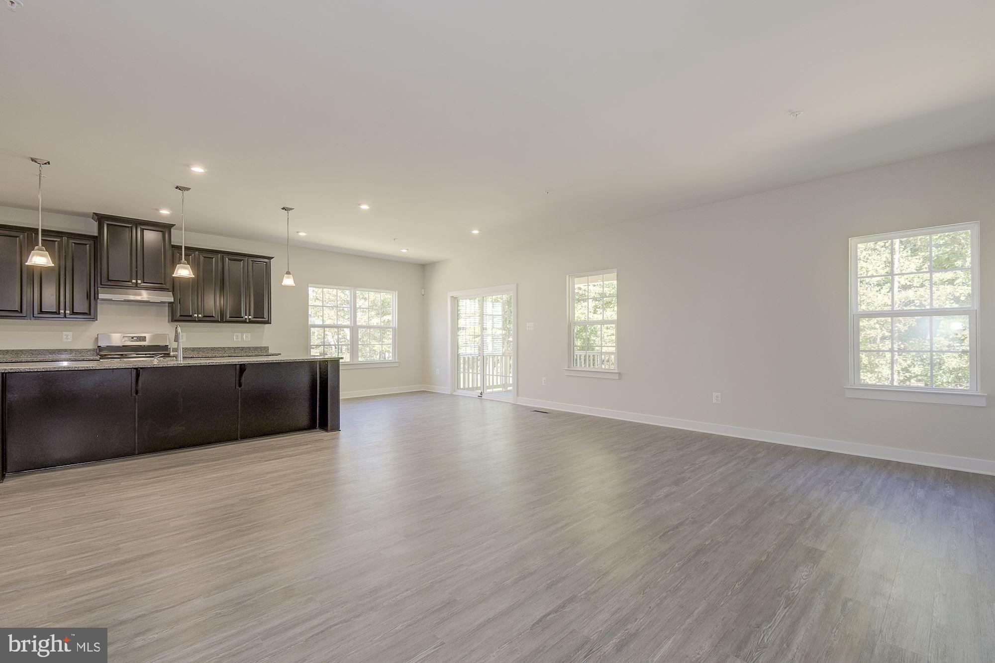 BRENTWOOD - Residential