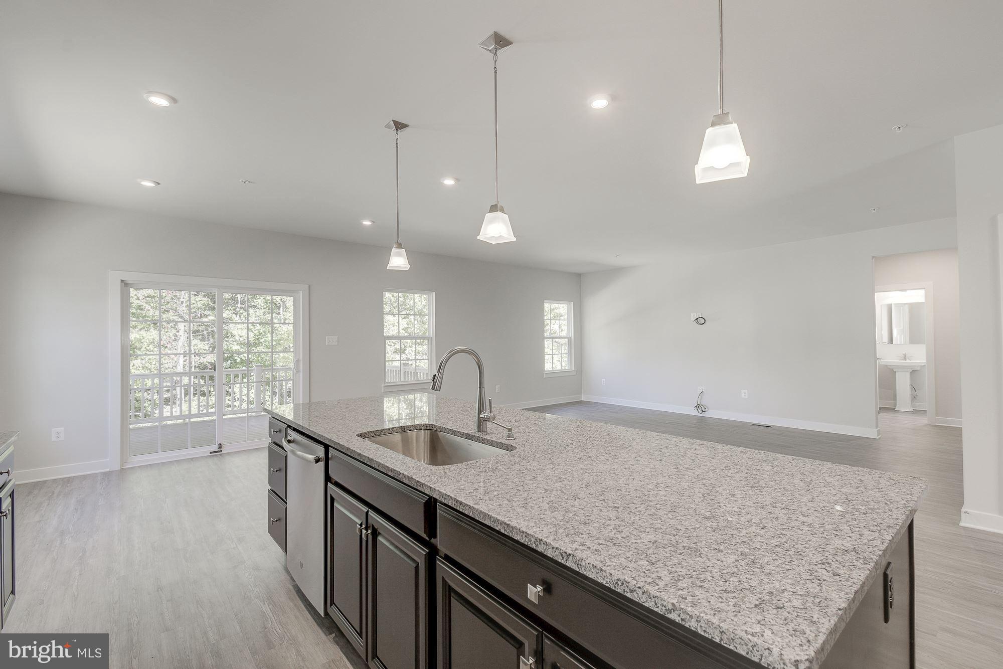 BRENTWOOD - Residential