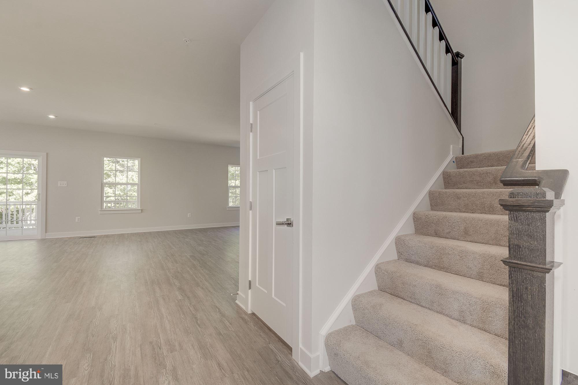 BRENTWOOD - Residential