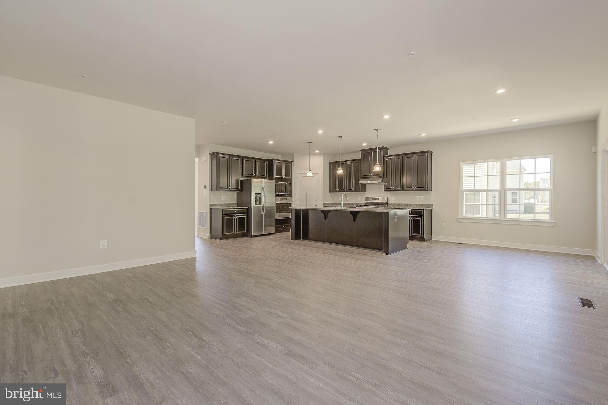 BRENTWOOD - Residential