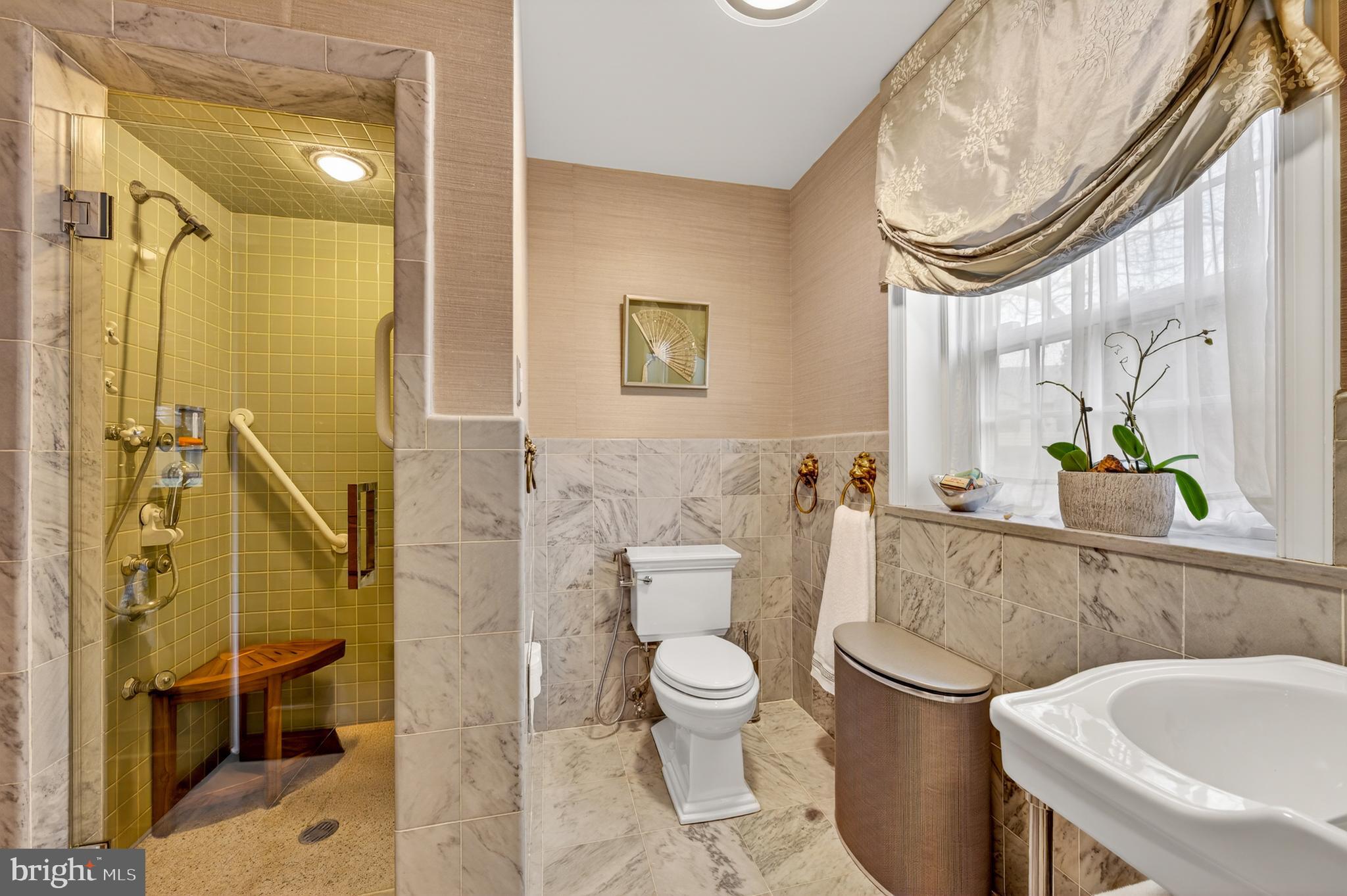 EDGEBORO - Residential