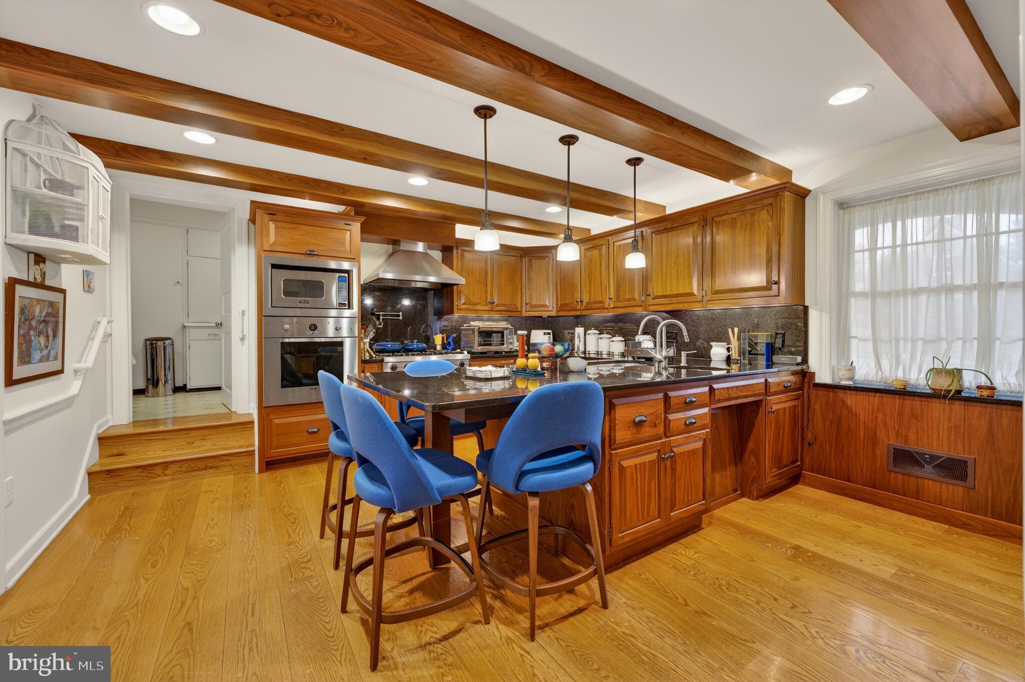 EDGEBORO - Residential