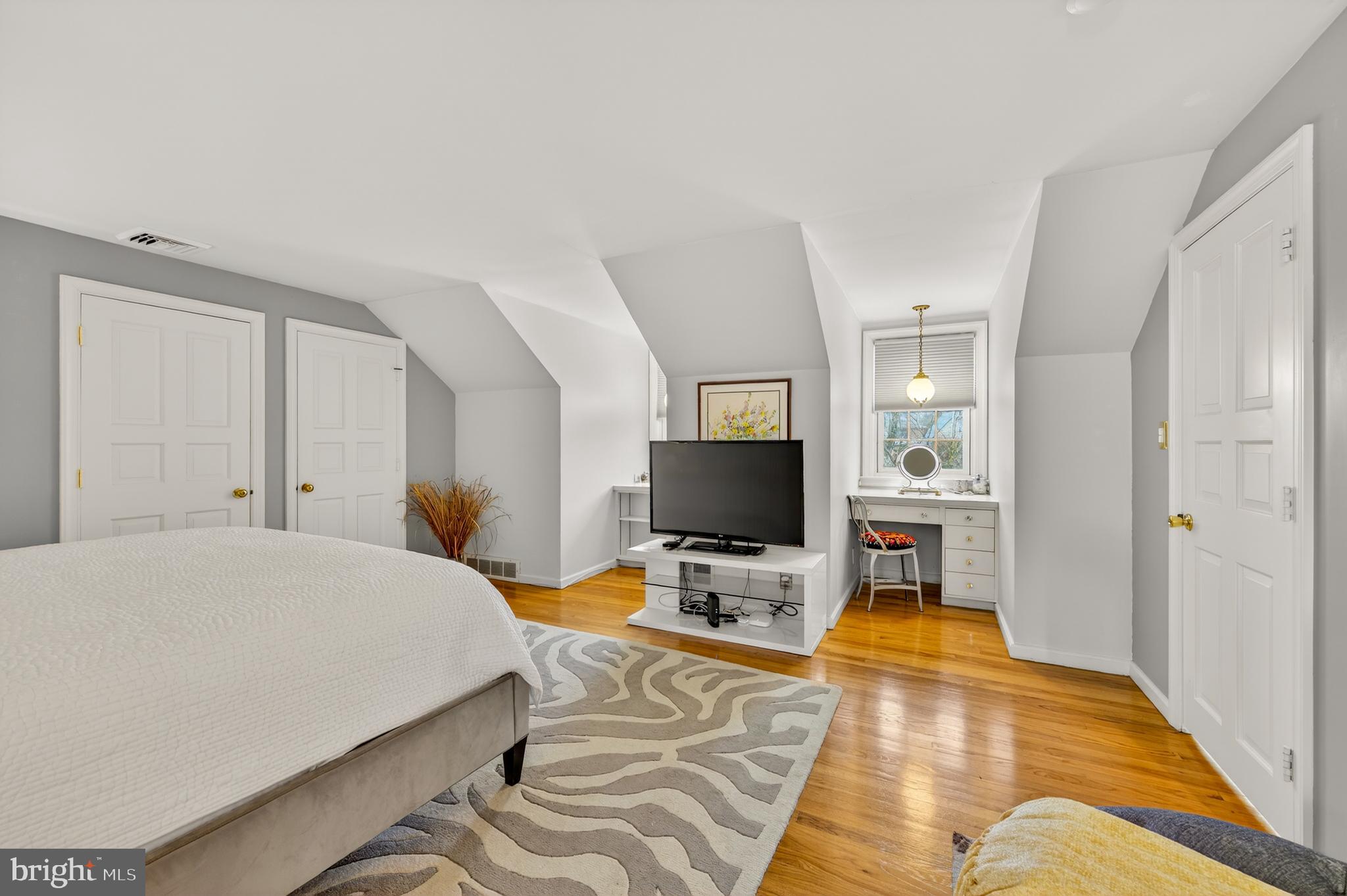 EDGEBORO - Residential