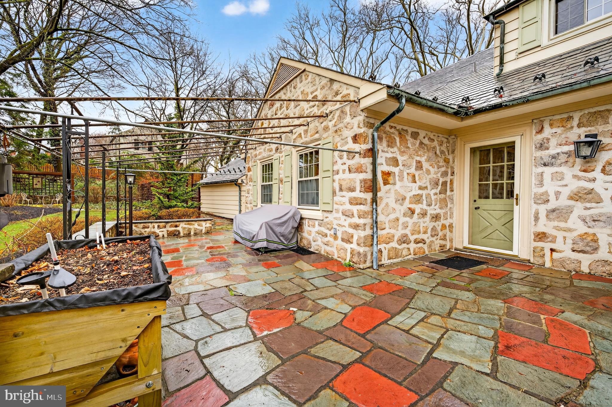 EDGEBORO - Residential