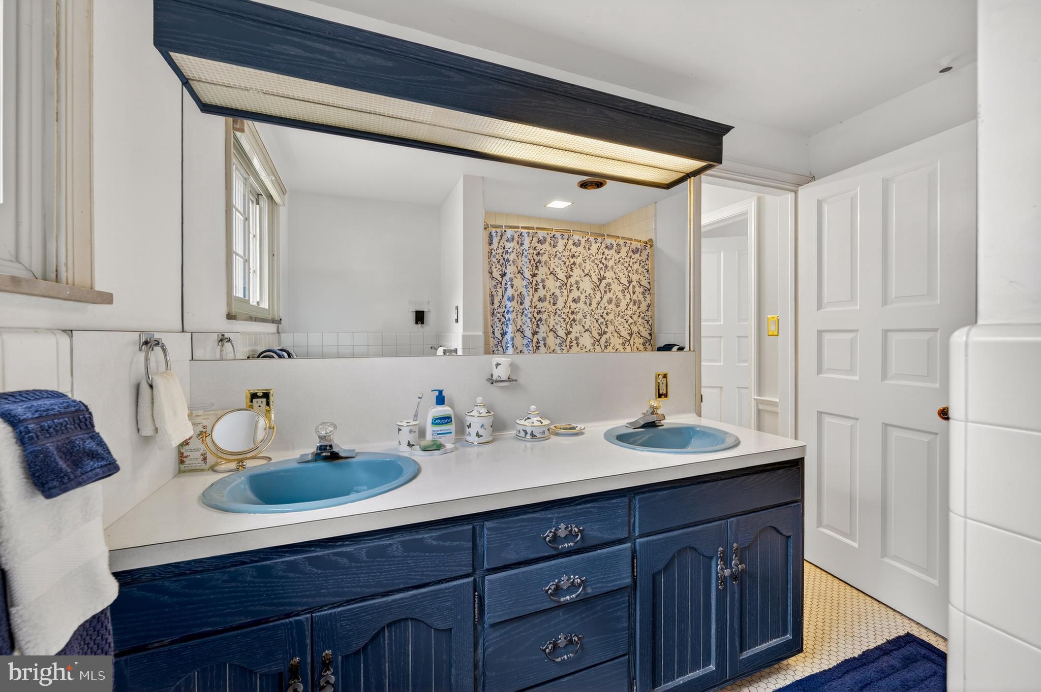 EDGEBORO - Residential