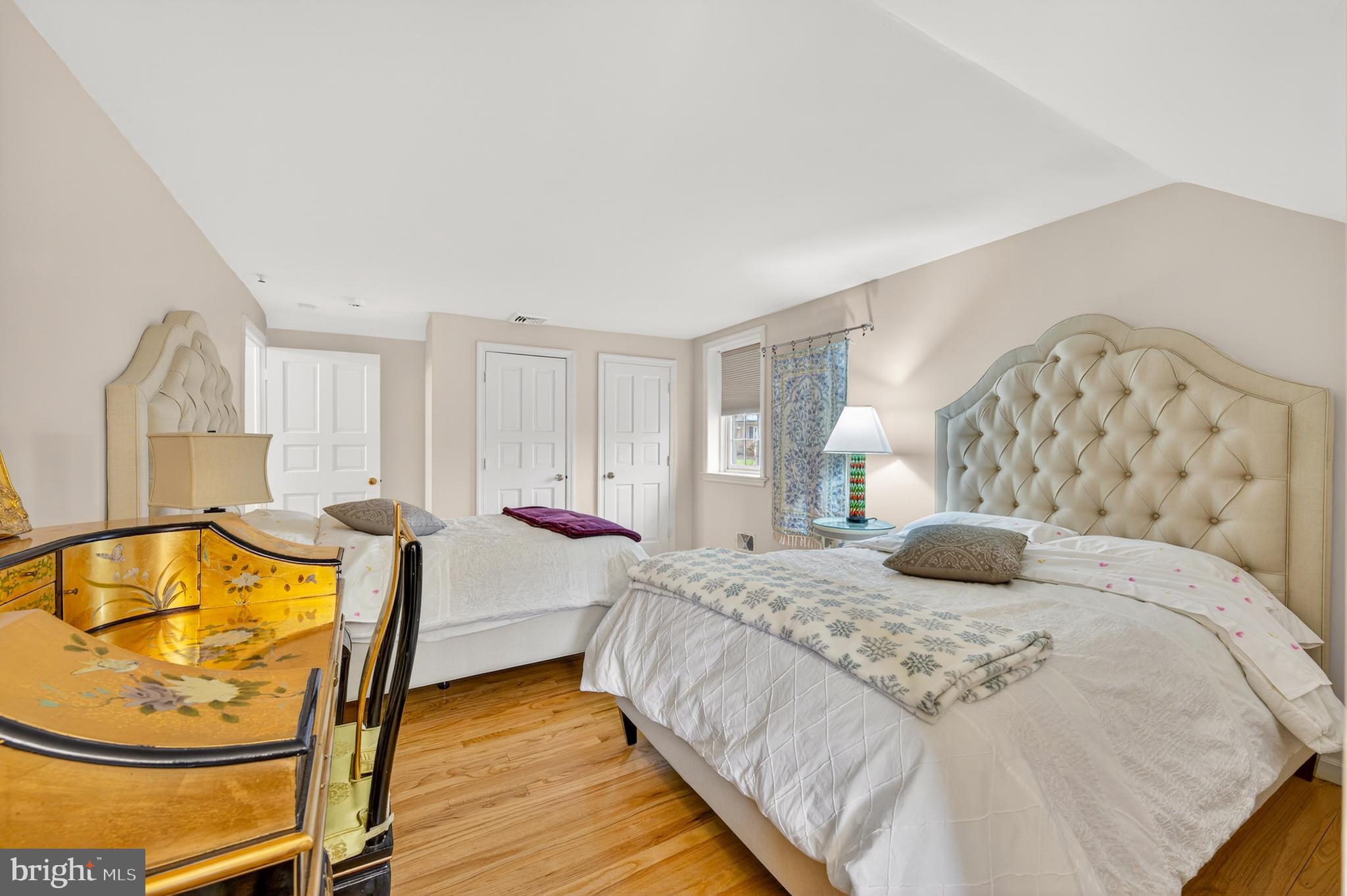 EDGEBORO - Residential