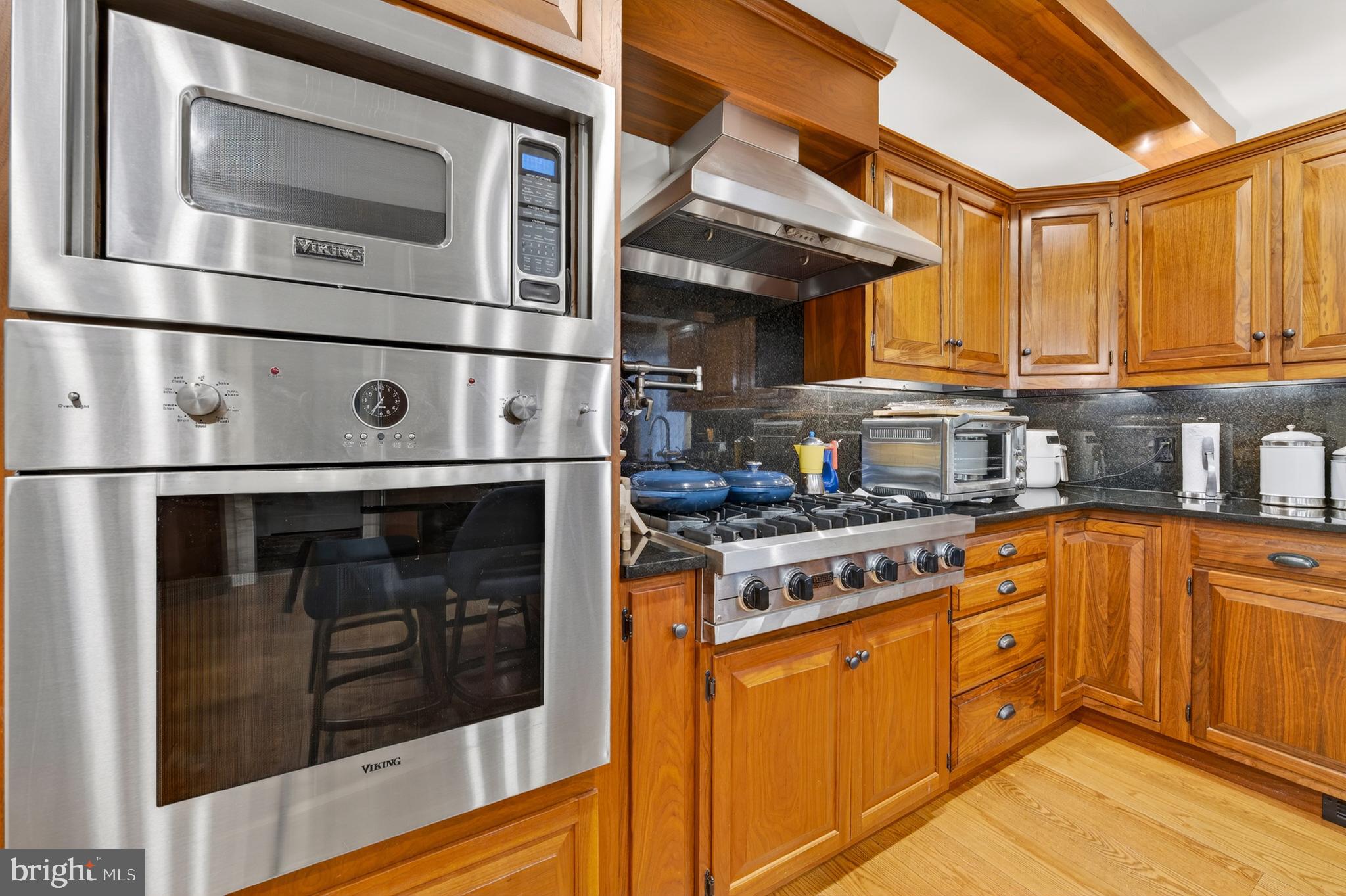 EDGEBORO - Residential