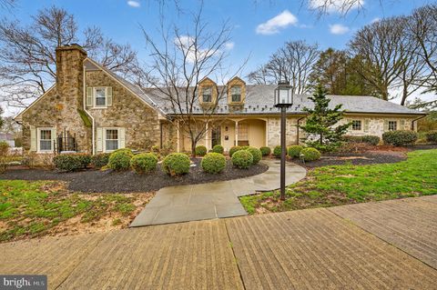 Photo of 2011 Sycamore Street, BETHLEHEM, PA 18017 (MLS # PANH2009666)