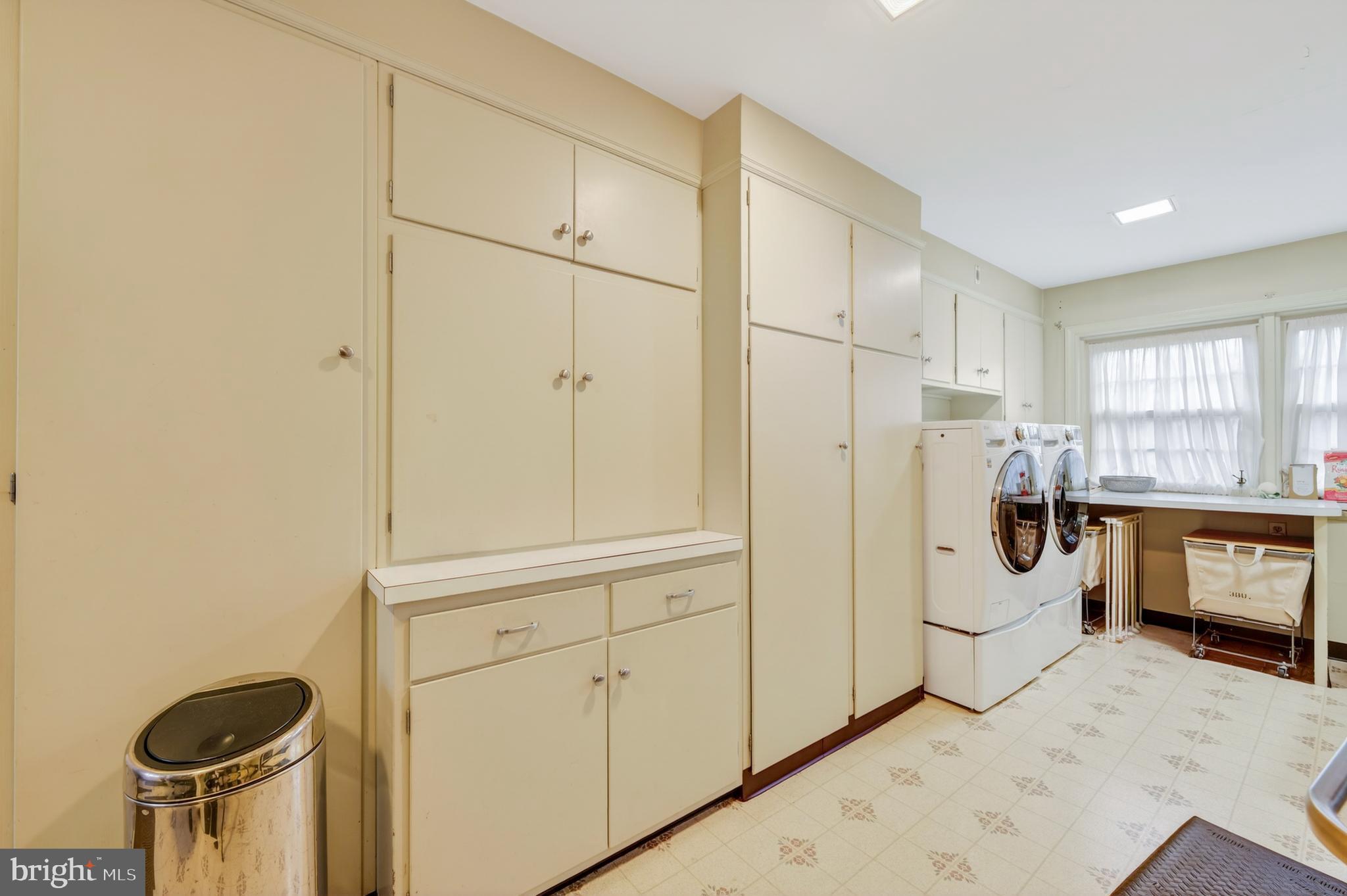 EDGEBORO - Residential