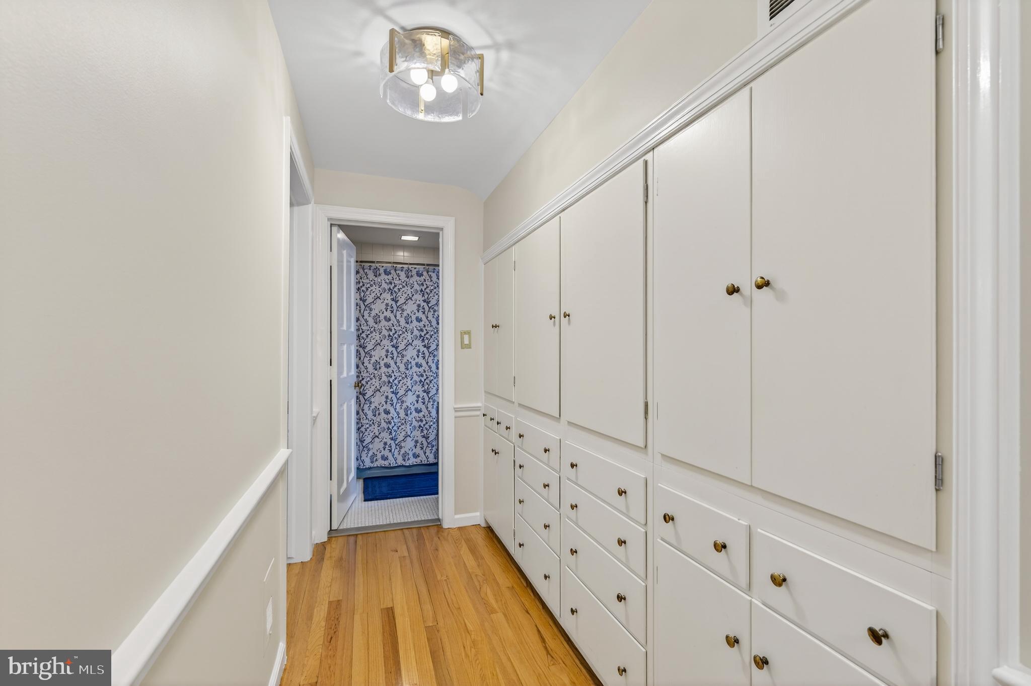 EDGEBORO - Residential