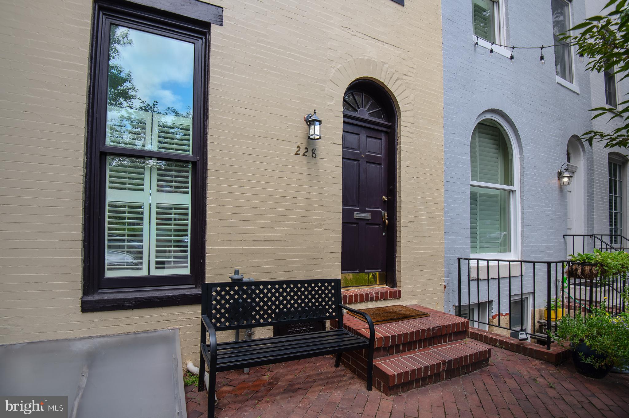 FEDERAL HILL HISTORIC DISTRICT - Residential Lease
