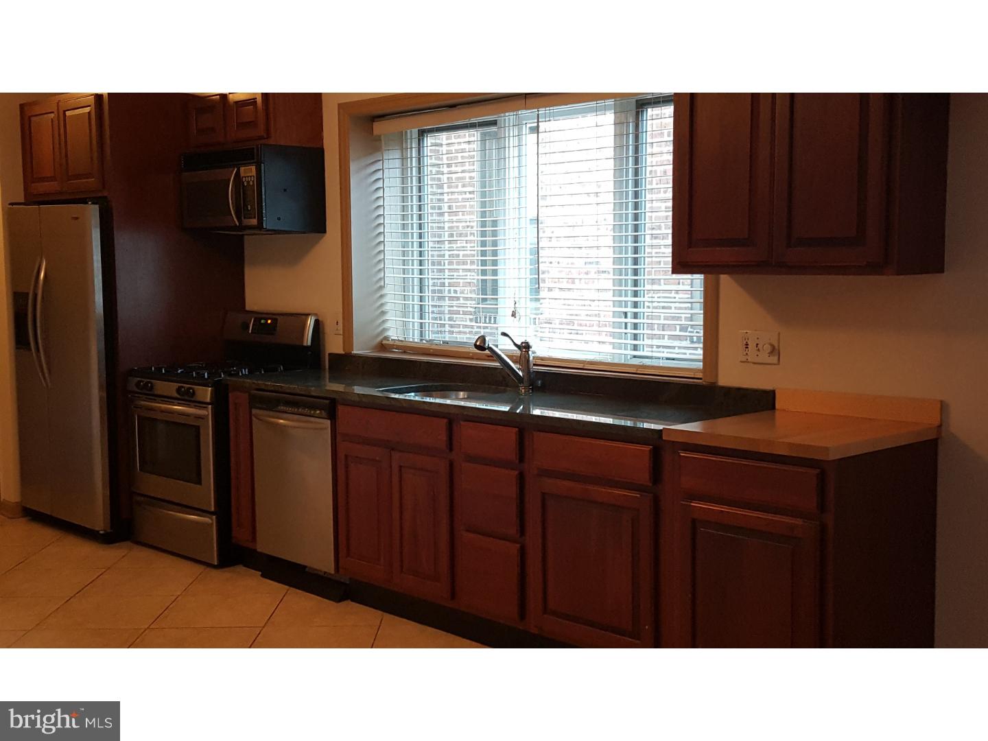 RITTENHOUSE SQUARE - Residential Lease