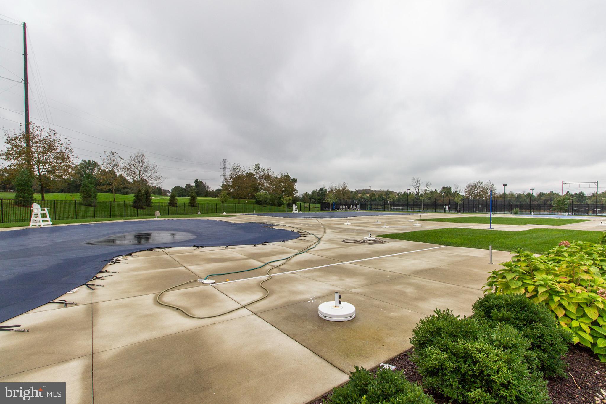 BLUE BELL CC - Residential Lease