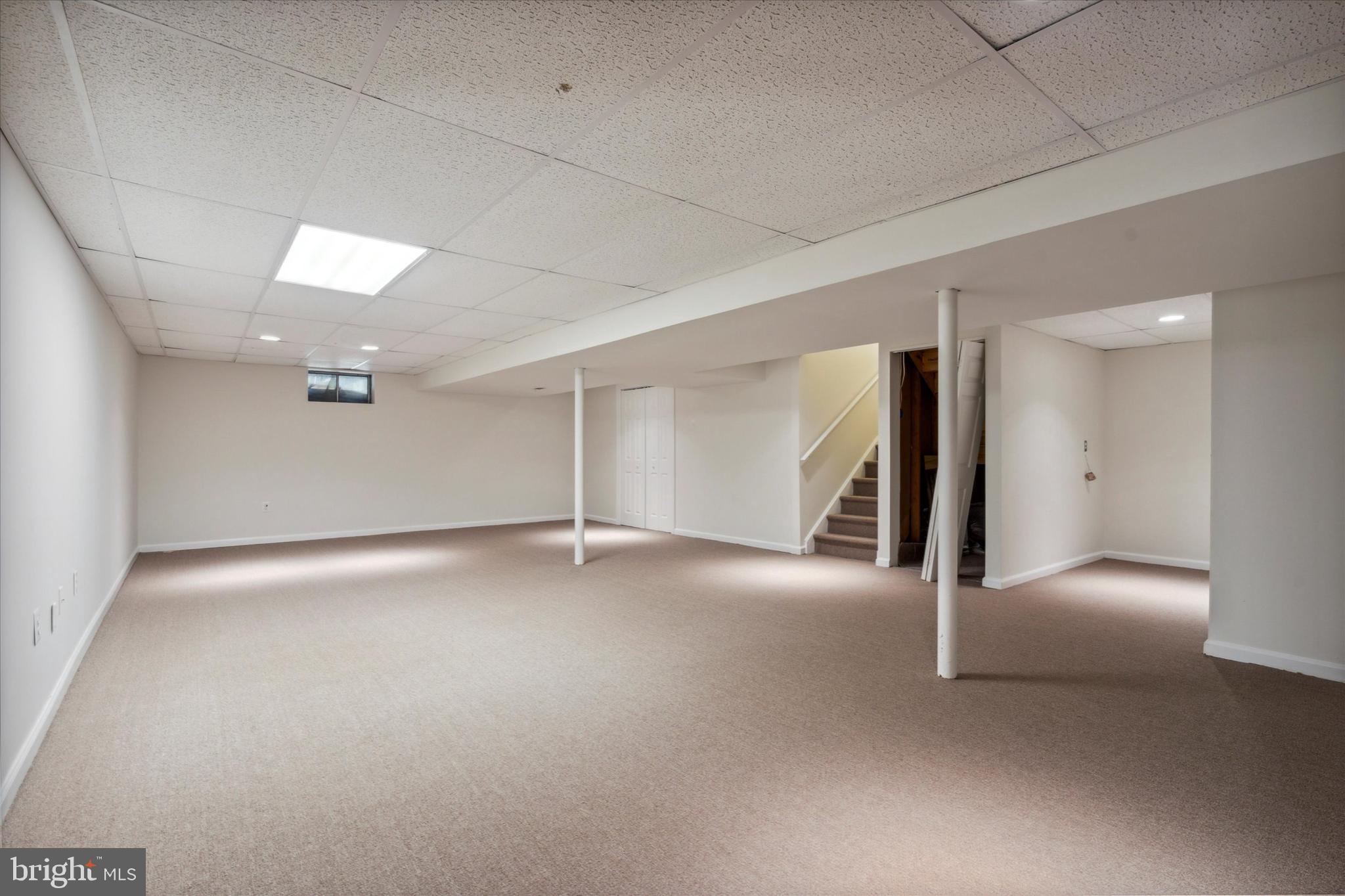 BLUE BELL CC - Residential Lease