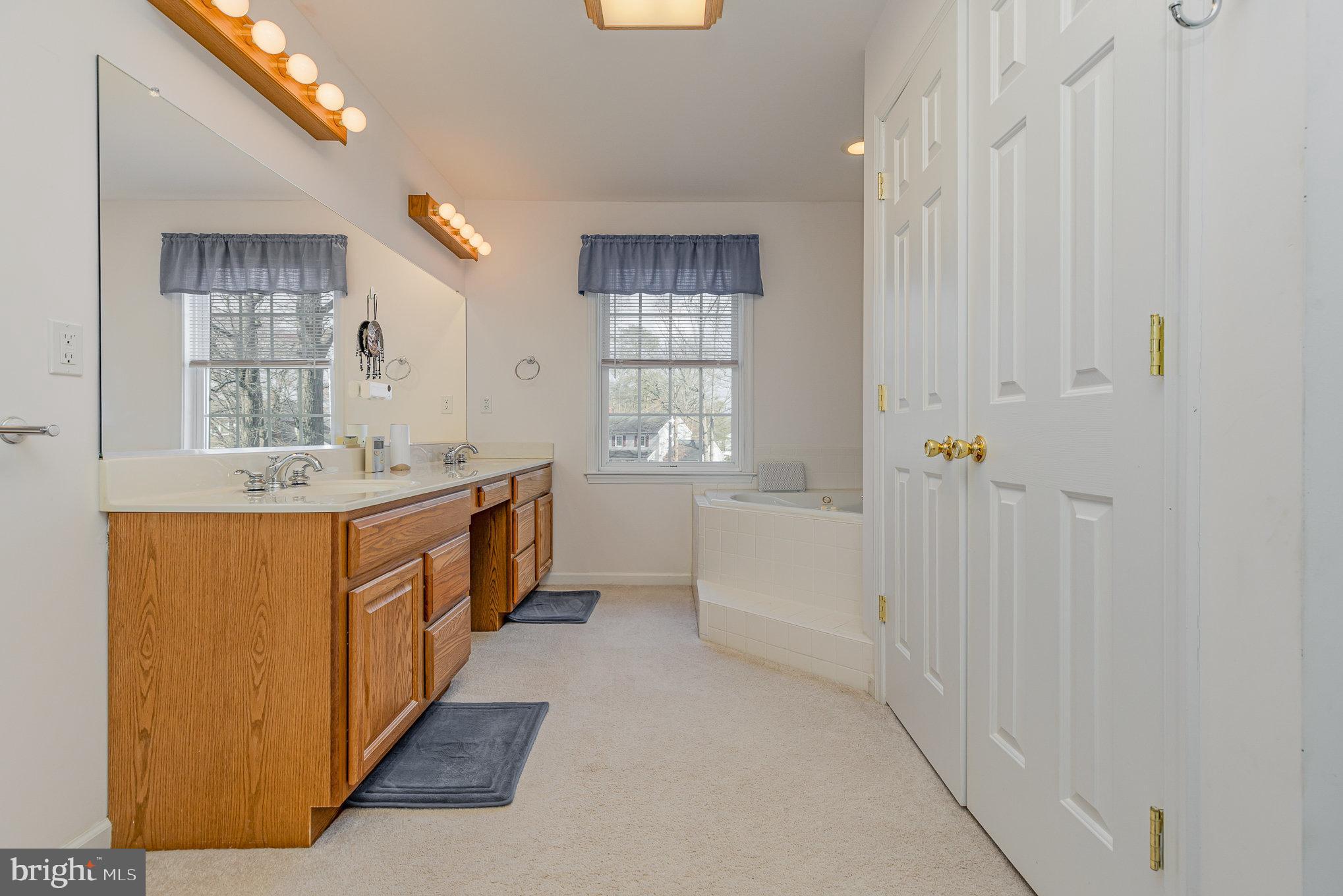 STONEWALL ESTATES - Residential