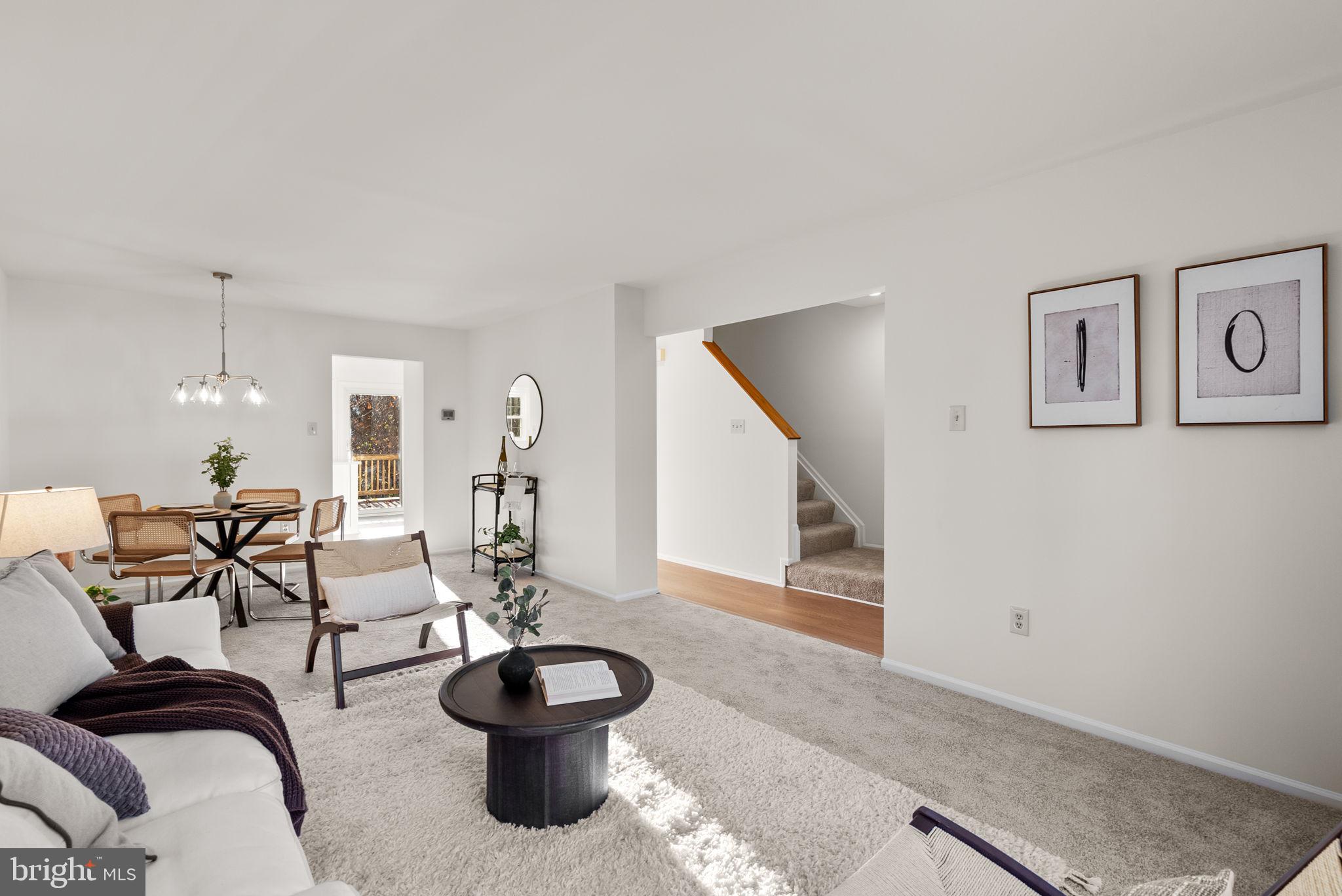 11789 STONEGATE LANE