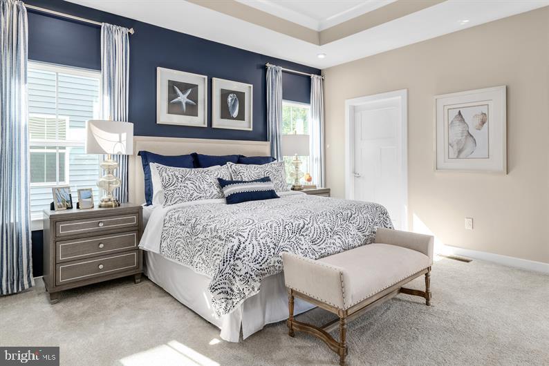 TWO RIVERS - Residential