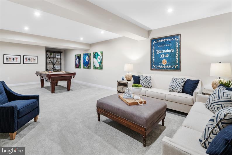 TWO RIVERS - Residential