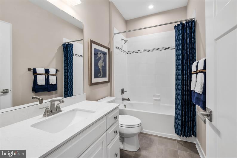 TWO RIVERS - Residential