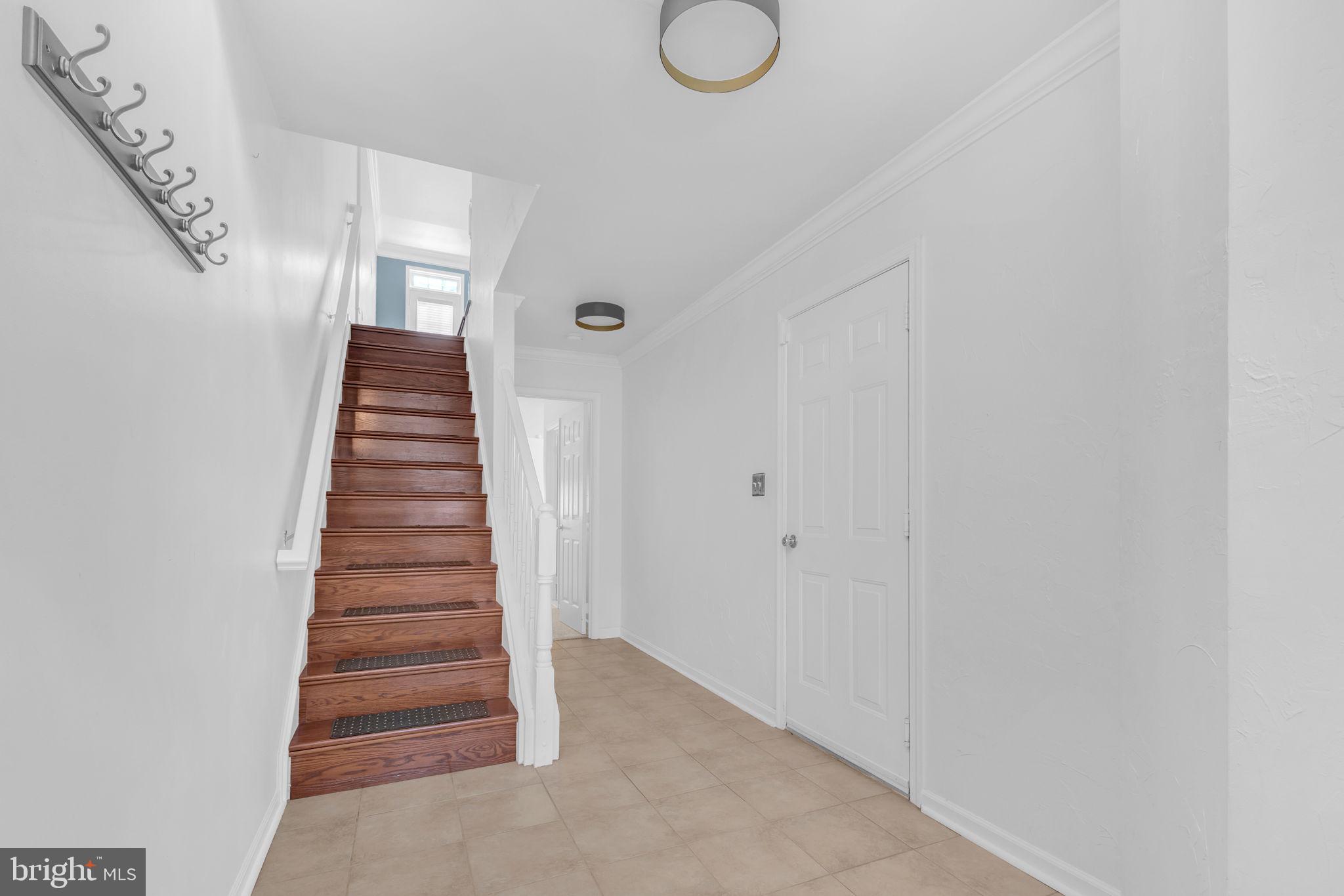 KINGSTOWNE - Residential Lease