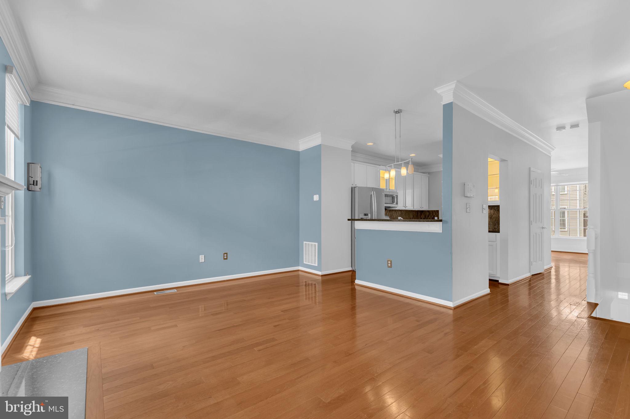 KINGSTOWNE - Residential Lease