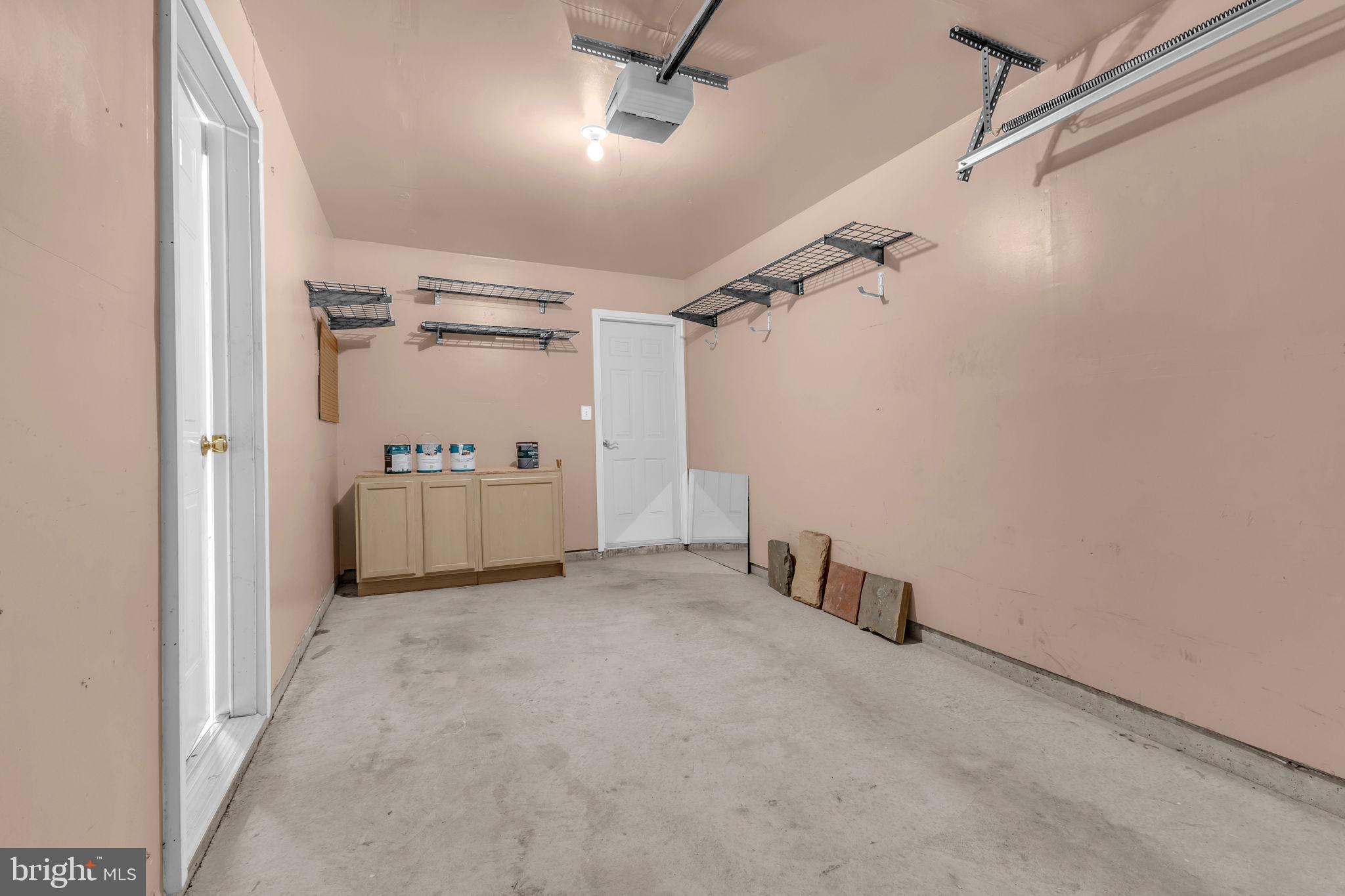 KINGSTOWNE - Residential Lease