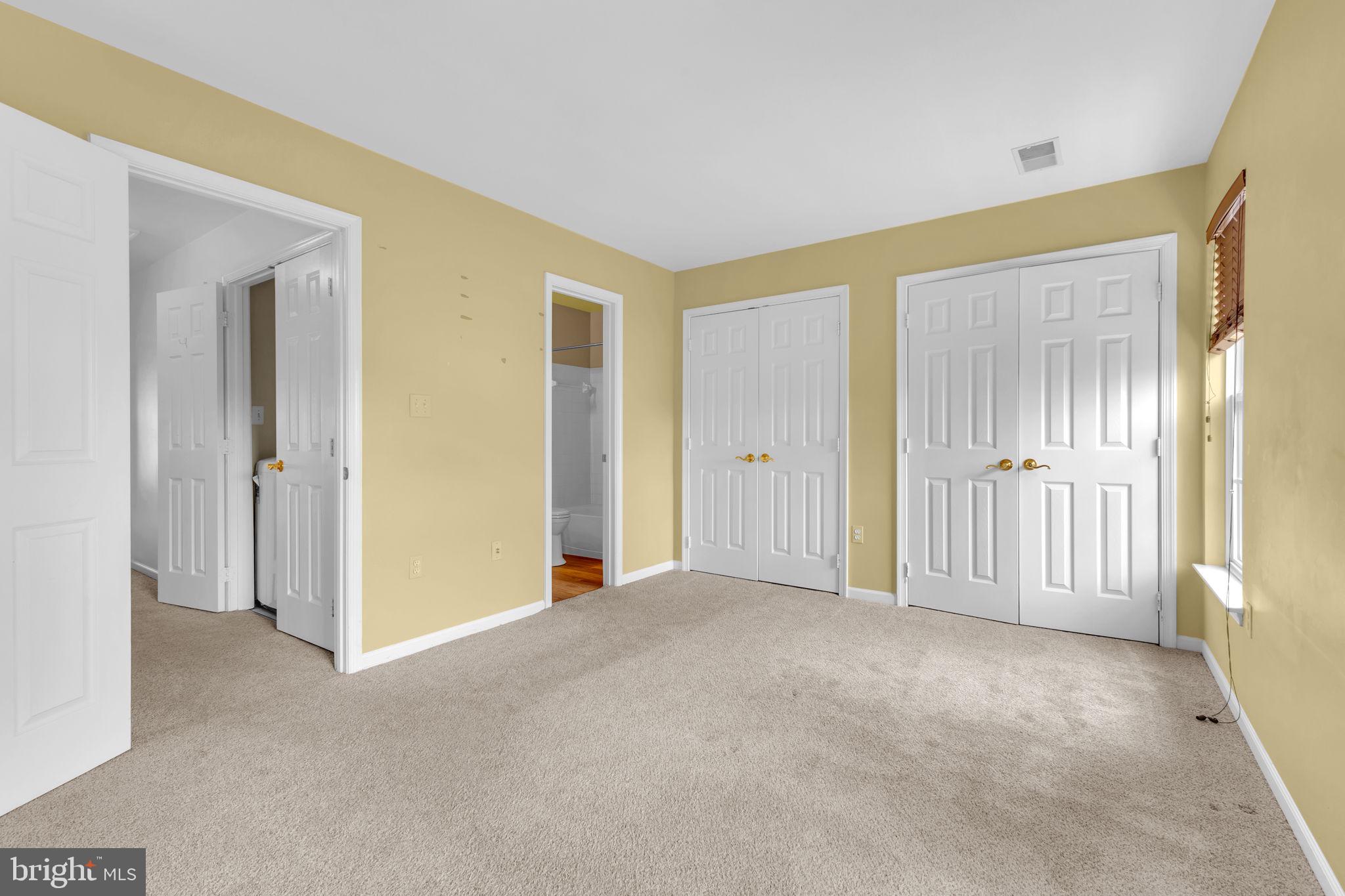 KINGSTOWNE - Residential Lease