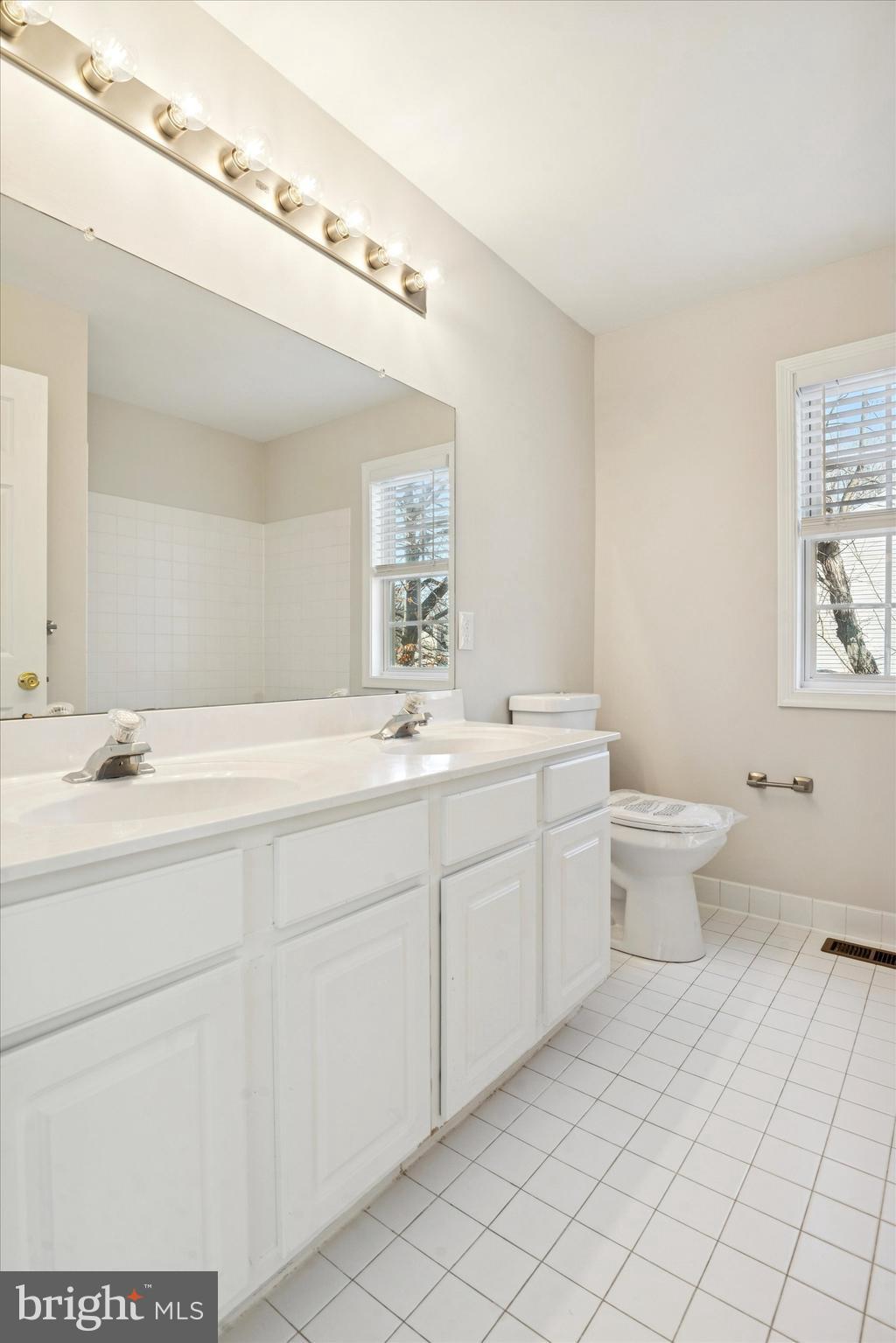 WHITELAND RIDGE - Residential