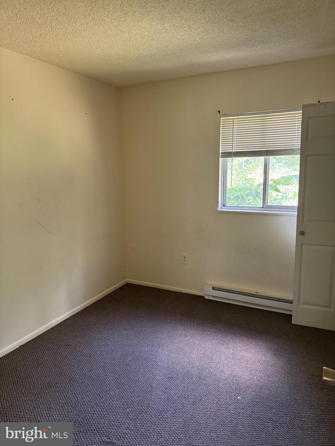 CARLISLE - Residential Lease