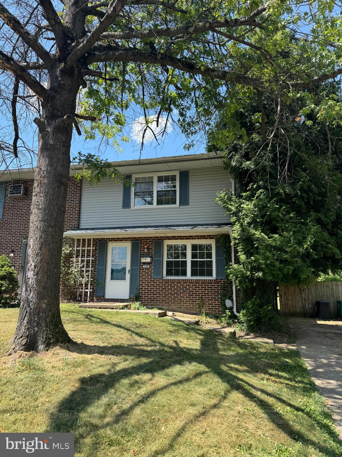 CARLISLE - Residential Lease