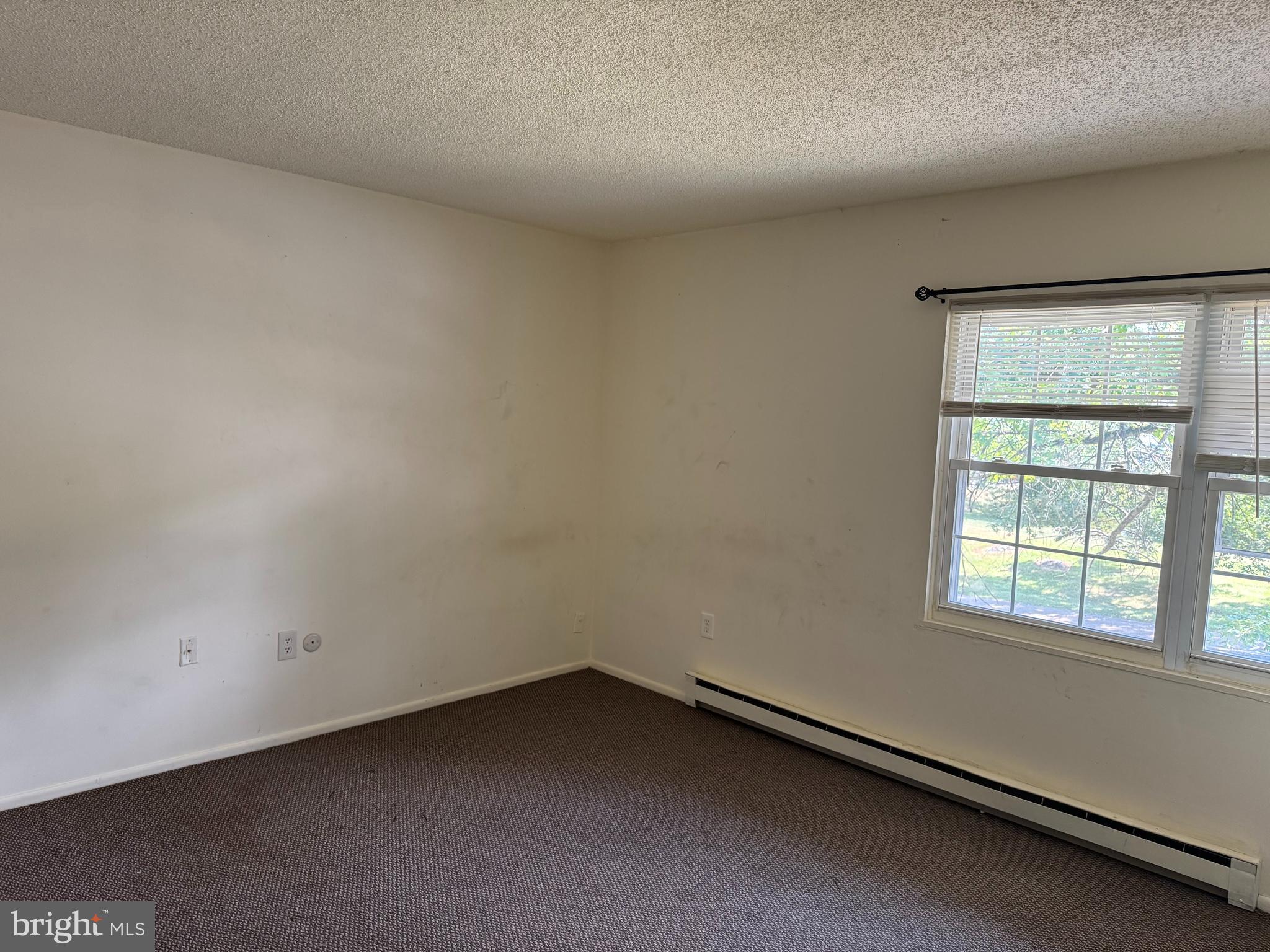 CARLISLE - Residential Lease