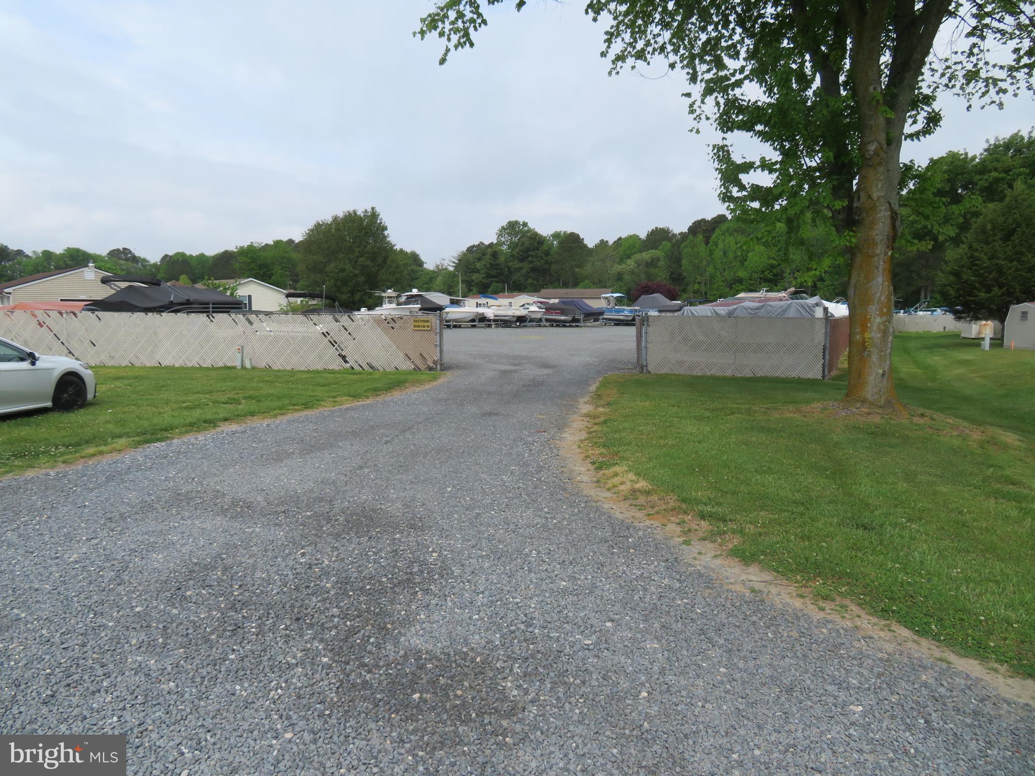 WHITE HORSE PARK II - Residential