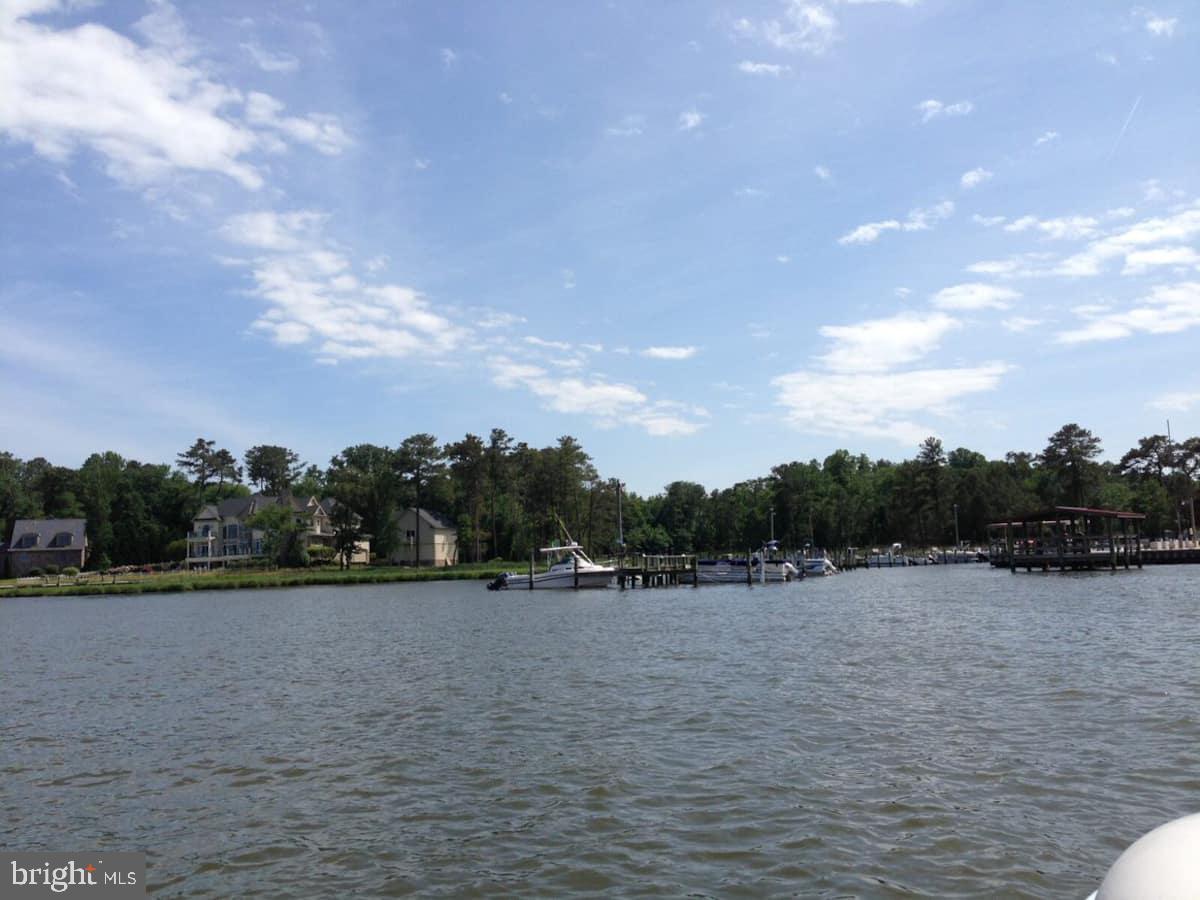 WHITE HORSE PARK II - Residential