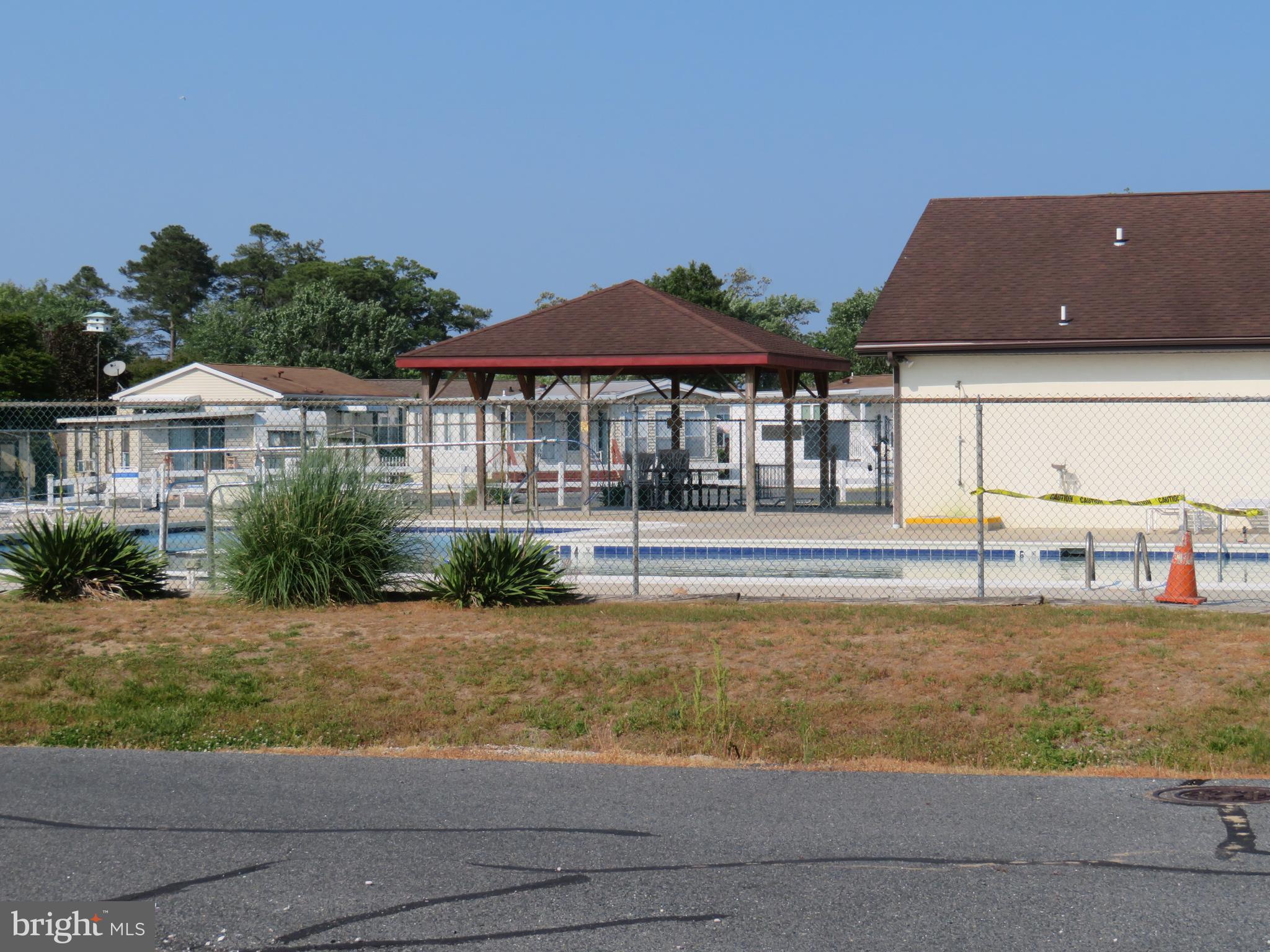 WHITE HORSE PARK II - Residential