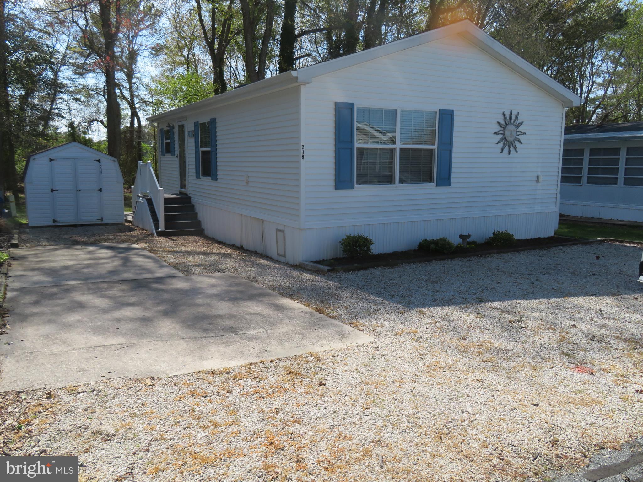 WHITE HORSE PARK II - Residential