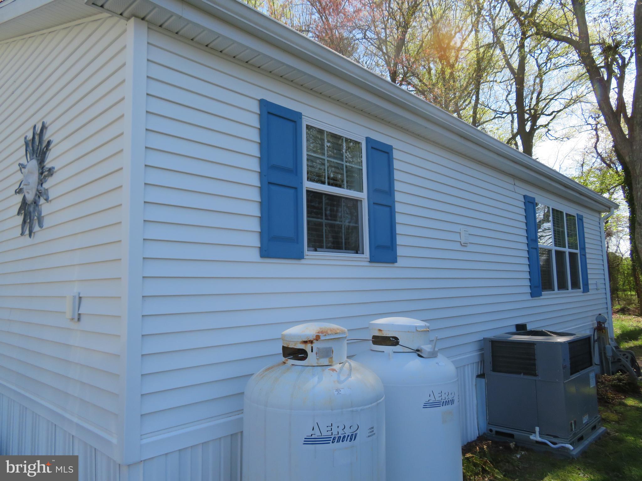 WHITE HORSE PARK II - Residential