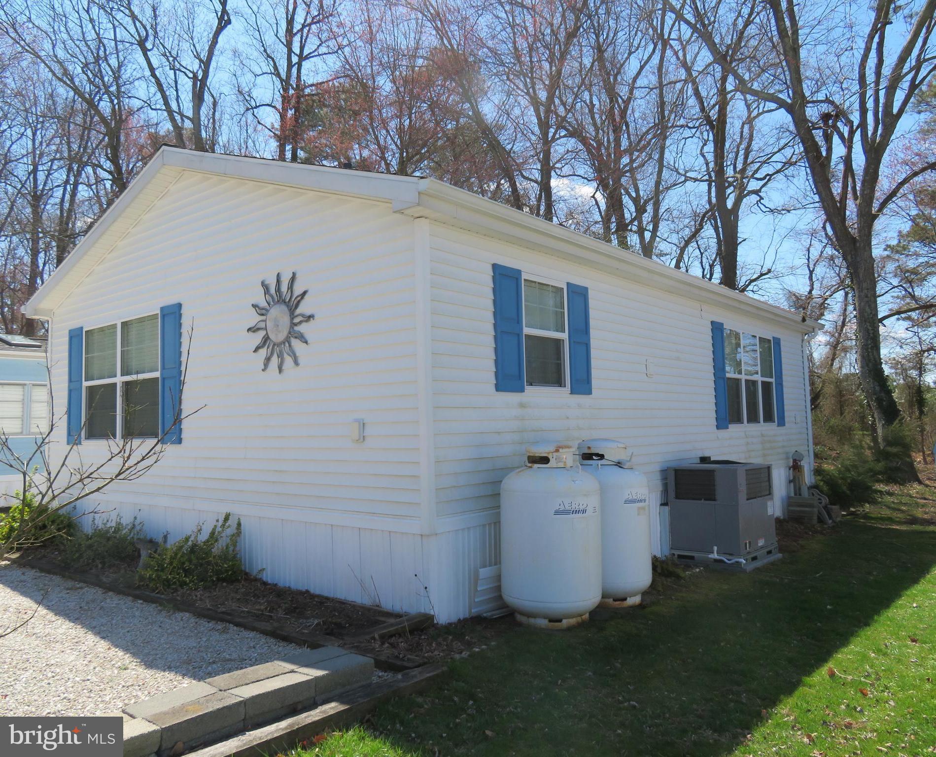 WHITE HORSE PARK II - Residential