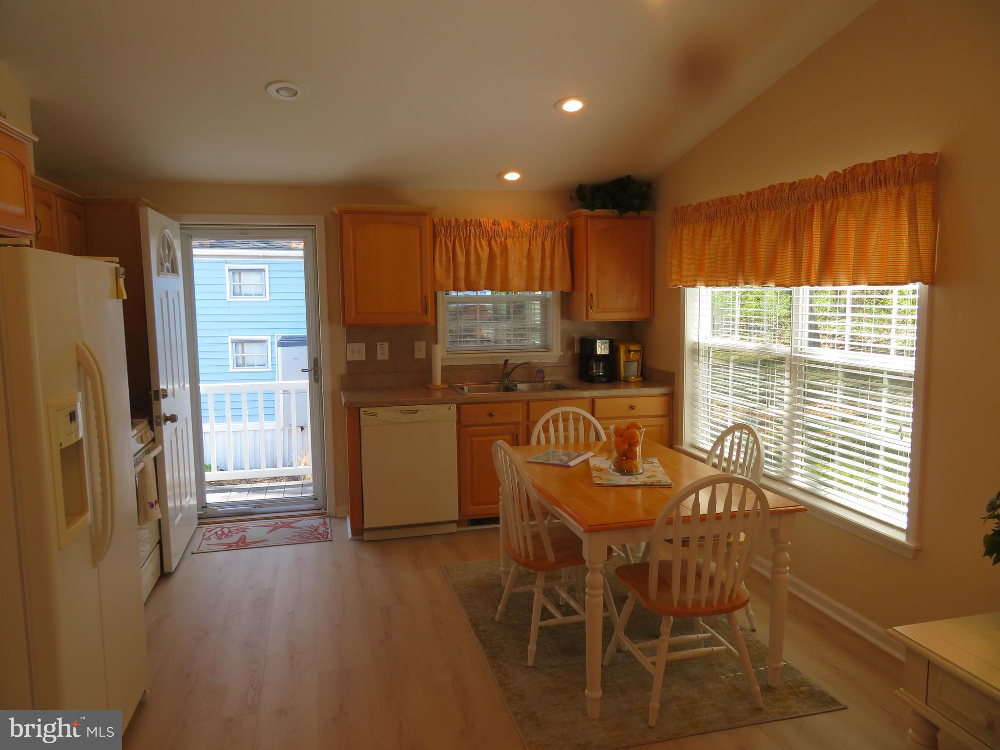 WHITE HORSE PARK II - Residential