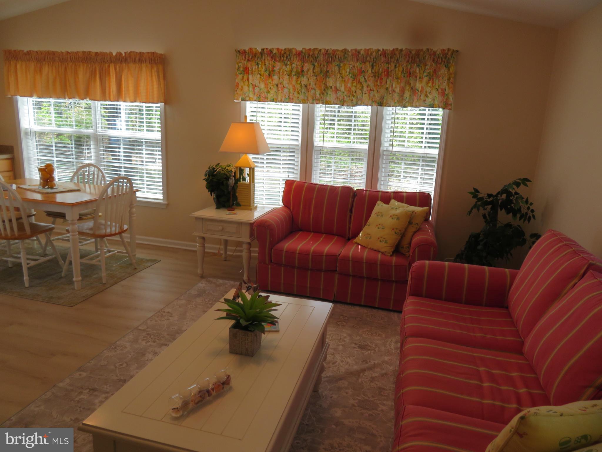 WHITE HORSE PARK II - Residential